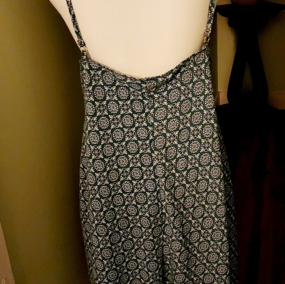 Sweet Summer Dress adjustable  straps - Picture 2 of 3